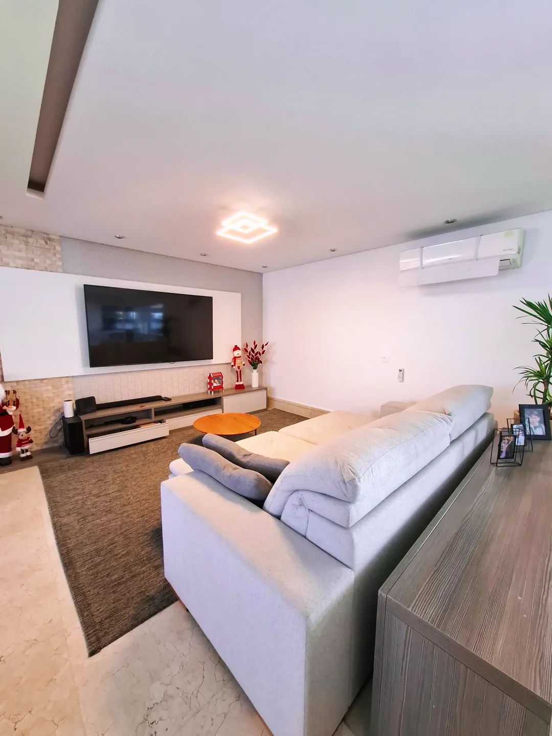 SnapInsta.to_587852301_18523407121068093_7807198406428549847_n